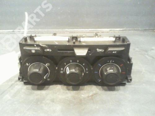 AC Styreenhet / Manøvreringsenhet CITROËN C3 II (SC_) 1.4 (73 hp) 11211235