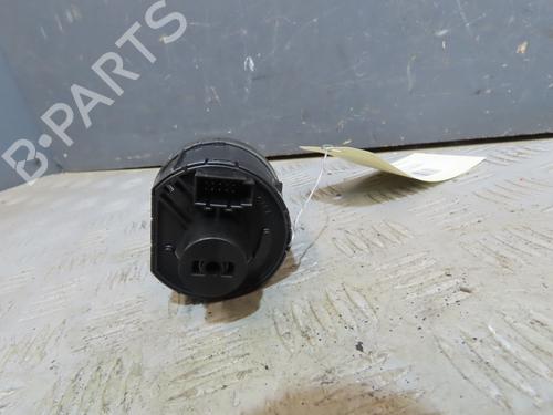 Mando luces VW GOLF VII (5G1, BQ1, BE1, BE2) 1.6 TDI (105 hp) 31843215