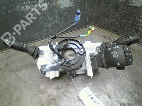 Used Steering column stalk RENAULT SCÉNIC III (JZ0/1_) 1.5 dCi (110 hp) 10761901