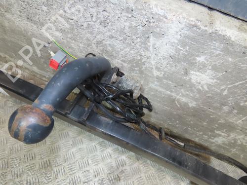 Trækkugle/Mekanisme Trækkugle/Mekanisme PEUGEOT 208 I (CA_, CC_) 1.6 HDi / BlueHDi 75 (75 hp) 33770323 33770323