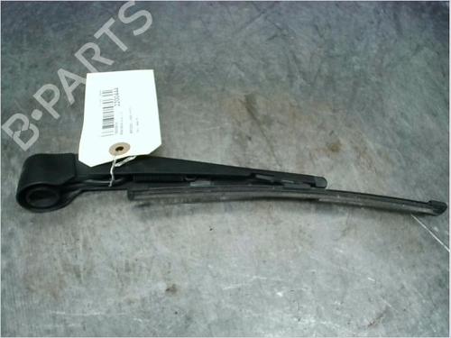 Used Rear windshield wiper arm MERCEDES-BENZ A-CLASS (W176) A 200 CDI / d (176.008) (136 hp) 14873831