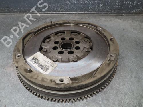 Used Flywheel NISSAN X-TRAIL II (T31) 2.0 dCi 4x4 (173 hp) 17609598