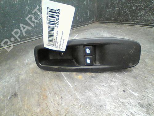 Used Left front window switch PEUGEOT 208 I (CA_, CC_) 1.0 VTi (68 hp) 10766207