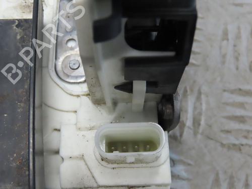 Used Front left lock MERCEDES-BENZ GLA-CLASS (X156) GLA 180 CDI / d (156.912) (109 hp) 26226980