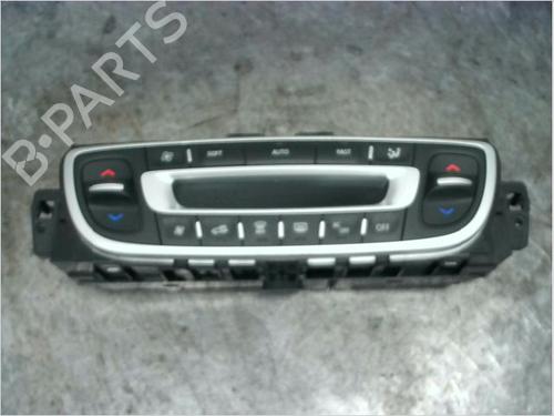 Used Climate control RENAULT GRAND SCÉNIC III (JZ0/1_) 1.9 dCi (JZ0J, JZ0N, JZ1K, JZ1S) (131 hp) 23113755