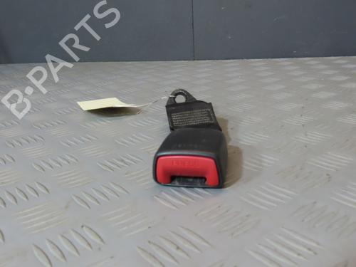 Used Seat buckle TOYOTA YARIS (_P9_) 1.4 D-4D (NLP90_, NLP90R) (90 hp) 21073863