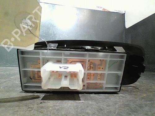 Used Switch RENAULT KADJAR (HA_, HL_) 1.5 dCi 110 (HLA3) (110 hp) 11738803