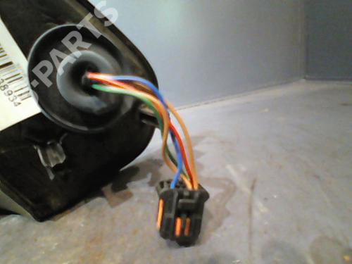 Left mirror PEUGEOT 206+ (2L_, 2M_) 1.4 HDi eco 70 | BP11212660C26