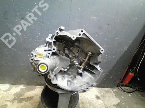 Used Manual gearbox Manual gearbox PEUGEOT 306 (7B, N3, N5) 1.4 SL (75 hp) 10759656 10759656