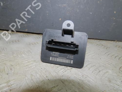 heater-resistor-renault-twingo-iii-bcm_-bca_-2014-32485943 main image