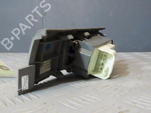 Left front window switch TOYOTA YARIS (_P9_) 1.4 D-4D (NLP90_, NLP90R) | BP26171921I27  - Image 5
