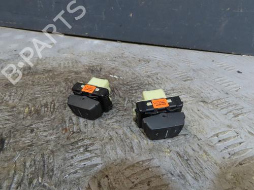 Left front window switch DACIA LOGAN MCV II TCe 90 (K8M1, K8MA, K8AC) | BP30047704I27