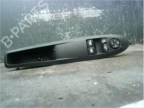 Left front window switch CITROËN DS3 (SA_) 1.6 HDi 90 | BP14979668I27