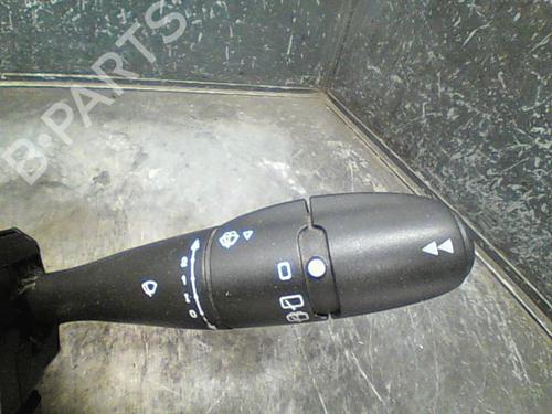 Used Steering column stalk PEUGEOT 207 (WA_, WC_) 1.4 HDi (68 hp) 10762004