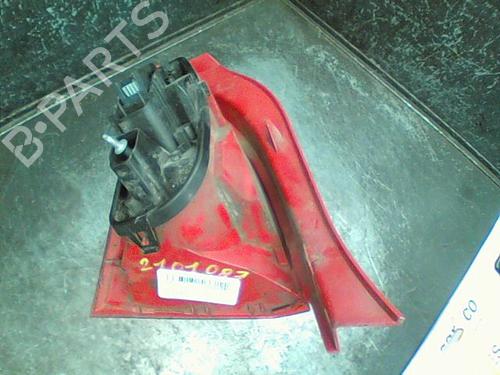 Used Right taillight RENAULT TWINGO II (CN0_) 1.5 dCi 90 (86 hp) 10768741