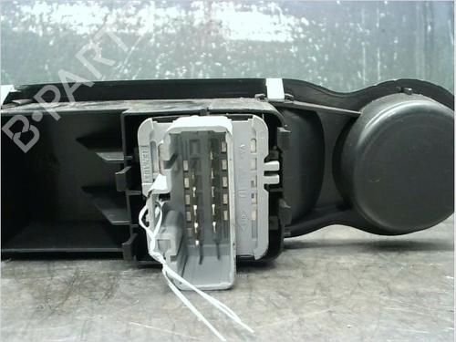 Used Left front window switch RENAULT MODUS / GRAND MODUS (F/JP0_) 1.5 dCi 75 (75 hp) 11212958