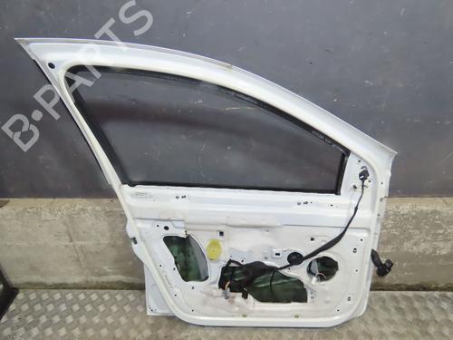 Used Left front door Left front door RENAULT CLIO III (BR0/1, CR0/1) 1.5 dCi (C/BR0G, C/BR1G) (68 hp) 34457022 34457022