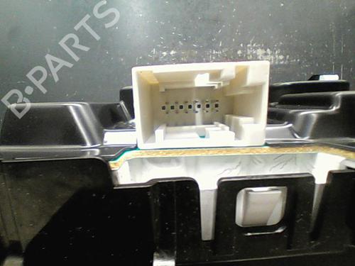 Used Instrument cluster OPEL SIGNUM Hatchback (Z03) 3.0 V6 CDTI (F48) (184 hp) 11211450