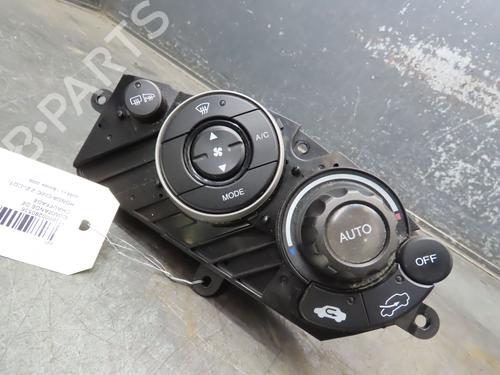 Used Climate control HONDA CIVIC VIII Hatchback (FN, FK) 2.2 CTDi (FK3) (140 hp) 18058338