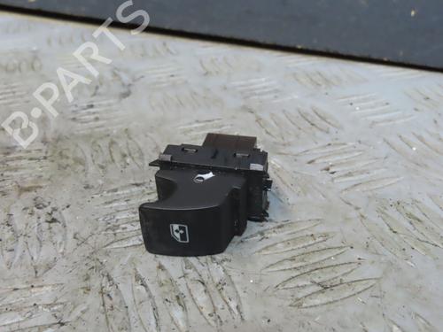 Højre bagtil elrude kontakt SEAT LEON (5F1) 1.2 TSI (110 hp) 32332289