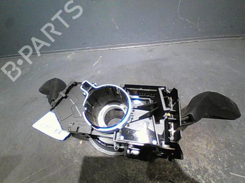 Used Steering column stalk SEAT IBIZA IV (6J5, 6P1) 1.6 TDI (90 hp) 10761825