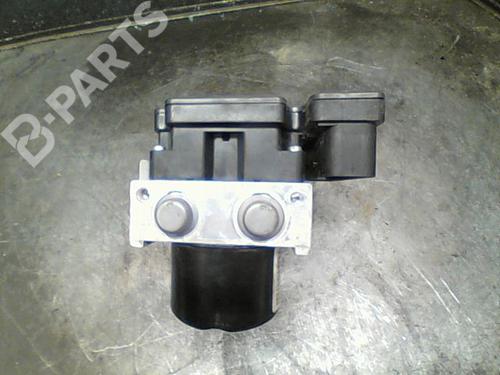 Used ABS pump RENAULT MEGANE III Hatchback (BZ0/1_, B3_) 1.5 dCi (106 hp) 10760954