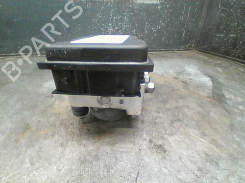 ABS pump RENAULT CLIO III Grandtour (KR0/1_) 1.5 dCi (KR0F) | BP10760736M43