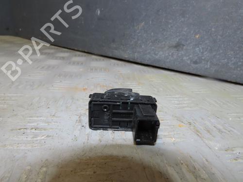 Used Switch Switch PEUGEOT EXPERT Van (VF3A_, VF3U_, VF3X_) 2.0 HDi 120 (120 hp) 34528296 34528296