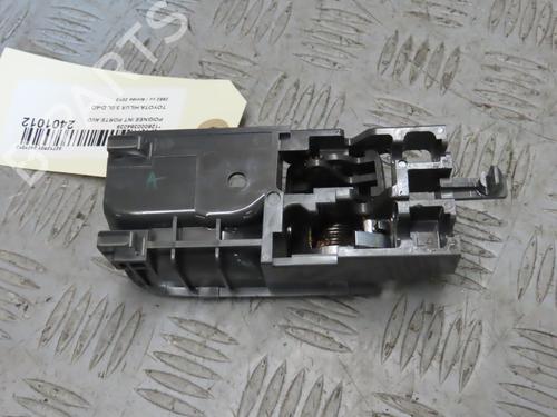 Used Front right interior door handle TOYOTA HILUX VII Pickup (_N1_, _N2_, _N3_) 3.0 D-4D 4WD (KUN26) (171 hp) 23124029