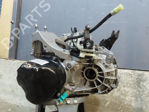 Gearbox DACIA SANDERO II 1.0 SCe 75 (B8JC, B8JD) | BP21391774M3 
