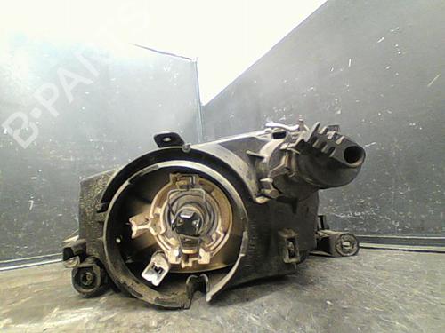 Used Right headlight PEUGEOT 306 Hatchback (7A, 7C, N3, N5) [1993-2003]  10768003