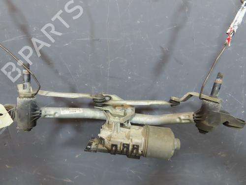 Used Front wiper motor RENAULT TWINGO II (CN0_) 1.5 dCi (CN0E) (64 hp) 27728984