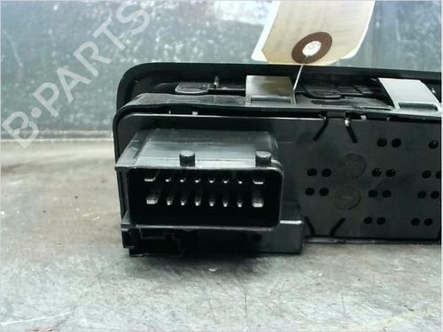 Left front window switch CITROËN C3 II (SC_) 1.6 BlueHDi 75 | BP11882956I27
