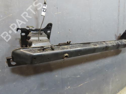 Used Front bumper reinforcement PEUGEOT 307 Break (3E) 1.6 16V (109 hp) 30092455