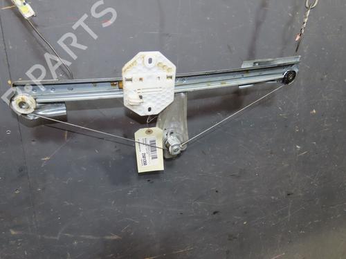Used Front right window mechanism Front right window mechanism DACIA SANDERO II 1.0 SCe 75 (B8JC, B8JD, B8NC) (73 hp) 39698891 39698891