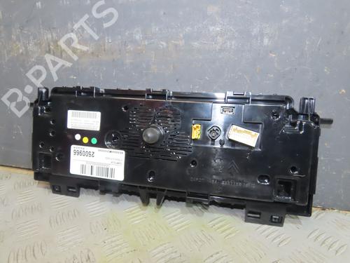 instrument-cluster-citroen-c4-picasso-ii-2013-34048892 main image