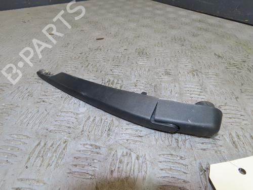 Used Rear windshield wiper arm DACIA SANDERO II TCe 90 (B8M1, B8MA, B8AC) (90 hp) 24459662