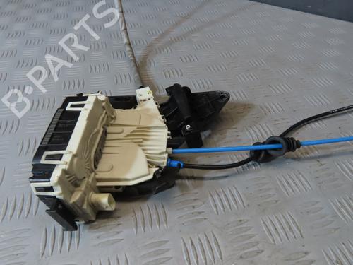 Rear left lock MERCEDES-BENZ C-CLASS (W204) C 350 CDI (204.022) 2047301735