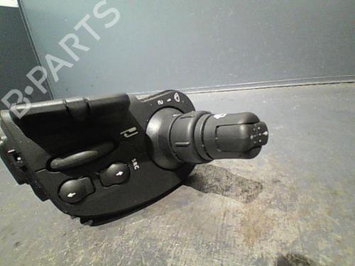 Used Steering column stalk RENAULT SCÉNIC II (JM0/1_) 1.6 16V (JM1R) (112 hp) 10762411