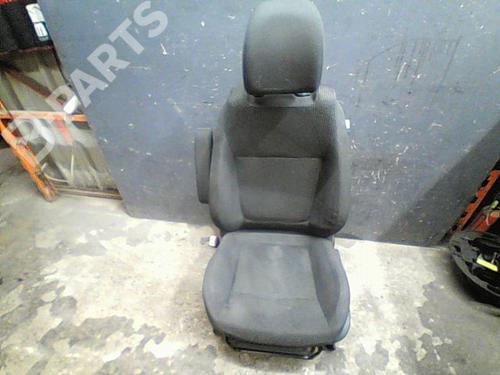 Siège avant gauche PEUGEOT 5008 (0U_, 0E_) 1.6 HDi (112 hp) 10767553