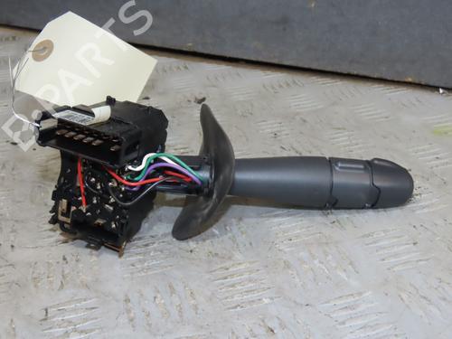Used Steering column stalk Steering column stalk DACIA SANDERO 1.2 16V (75 hp) 40437746 40437746