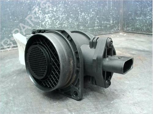 Used Mass air flow sensor VW POLO (9N_, 9A_) 1.4 TDI (80 hp) 14978327