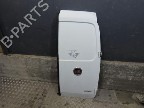 Højre bagagerum dør FIAT FIORINO Box Body/MPV (225_) 1.3 D Multijet (225BXD1A, 225BXB1A, 225BXB11) (75 hp) 30403983