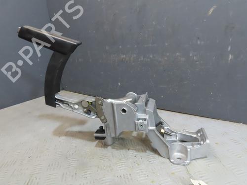 Used Hand brake PEUGEOT 308 II (LB_, LP_, LW_, LH_, L3_) 1.2 THP 130 (131 hp) 31030012