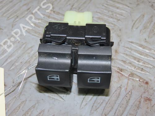 Used Left front window switch RENAULT CLIO IV (BH_) 1.5 dCi 75 (75 hp) 27470943