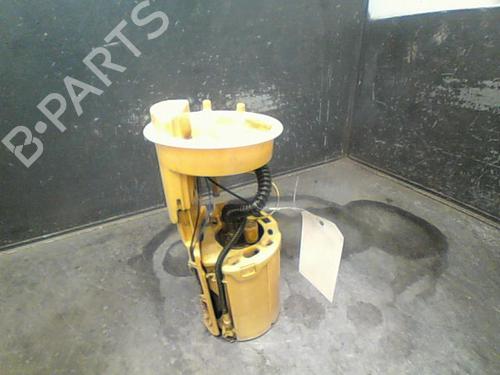 Used Fuel pump VW TOURAN (1T1, 1T2) 1.9 TDI (90 hp) 10757980