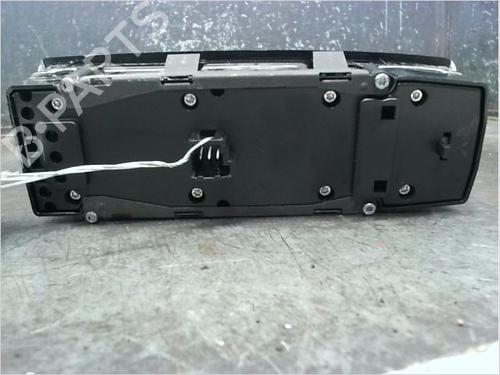 Used Left front window switch MERCEDES-BENZ B-CLASS Sports Tourer (W246, W242) B 200 CDI (246.201) (136 hp) 14979651