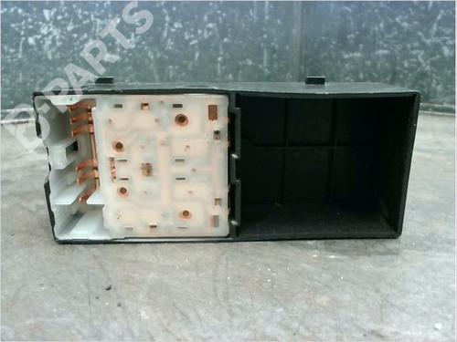Left front window switch NISSAN MICRA III (K12) 1.2 16V | BP11251704I27 