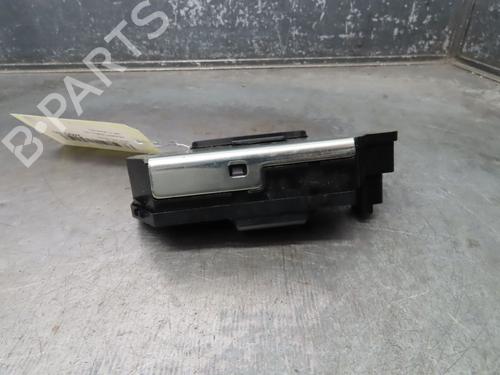 Tailgate lock PEUGEOT 3008 I MPV (0U_)  | BP17551895C101 
