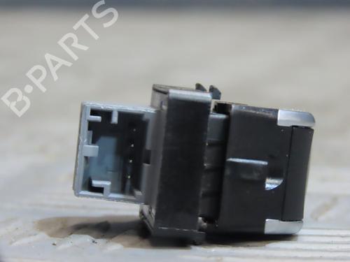Used Right rear window switch AUDI Q5 (8RB) 2.0 TDI quattro (190 hp) 26511729